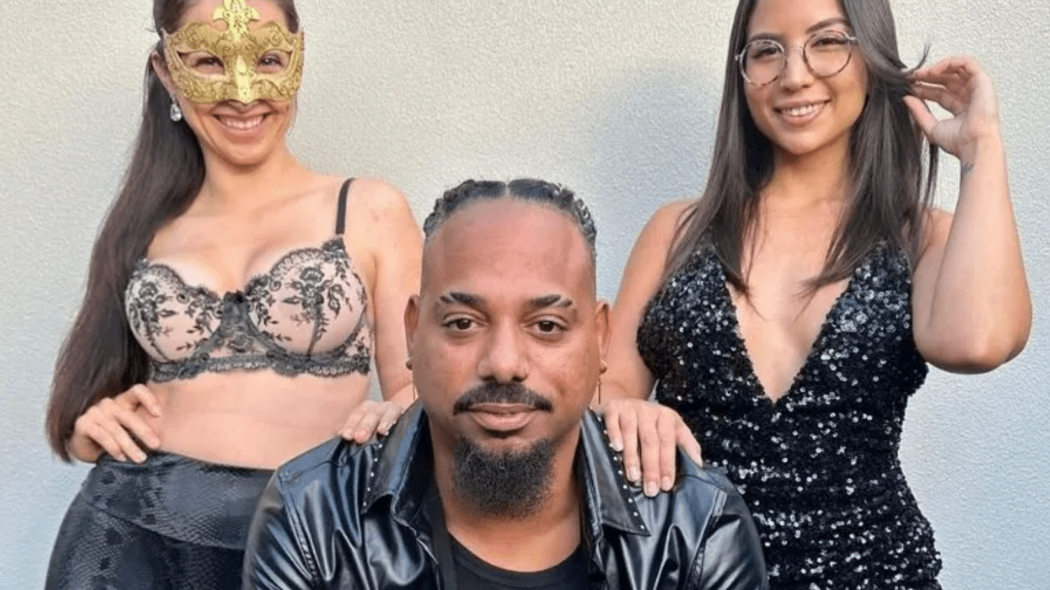 Fabio Paim pictured with two porn actresses in 2024